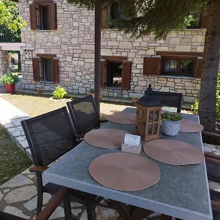 Cosy Lake House, Μια Ανάσα Πριν Τη Λίμνη Kalivia  Exterior photo