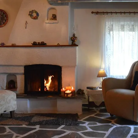 Cosy Lake House, Μια Ανάσα Πριν Τη Λίμνη Kalivia  Exterior photo