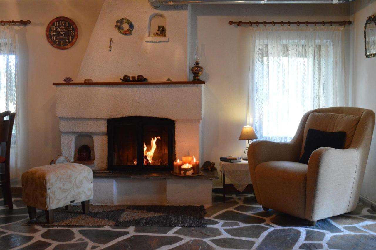 Cosy House, μια ανάσα πριν τη λίμνη Kalivia (Thessaly)
